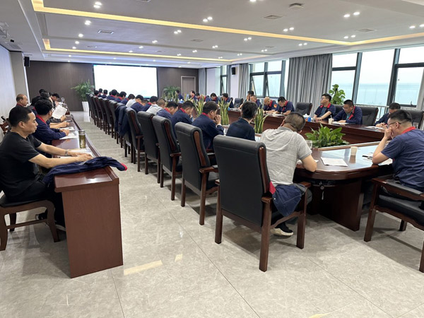 公司召開安全、環(huán)保、職業(yè)衛(wèi)生工作會議 